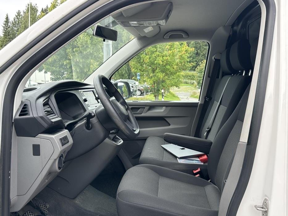 VOLKSWAGEN Transporter 2021