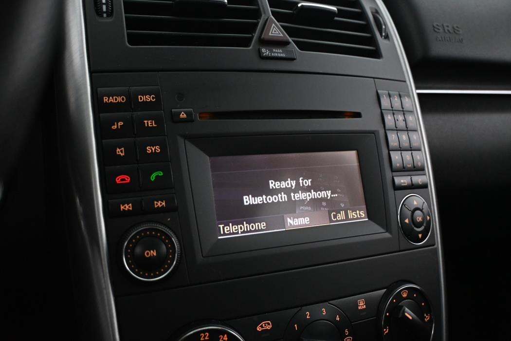 MERCEDES-BENZ B 2010