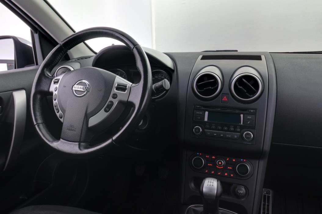 NISSAN Qashqai 2011