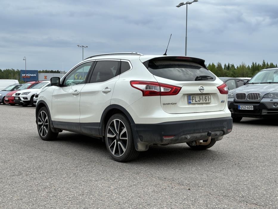 NISSAN Qashqai 2014