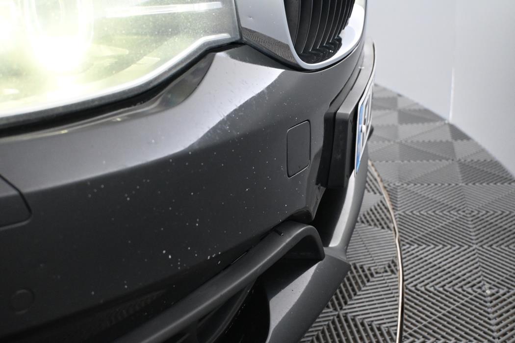 BMW 318 Gran Turismo 2014