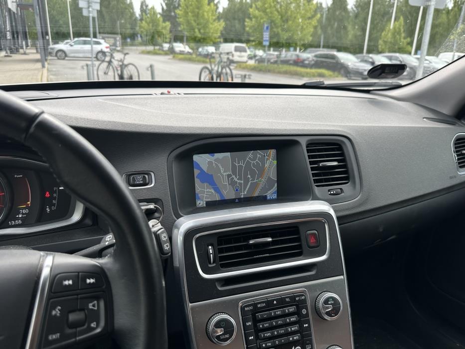VOLVO V60 Cross Country 2017