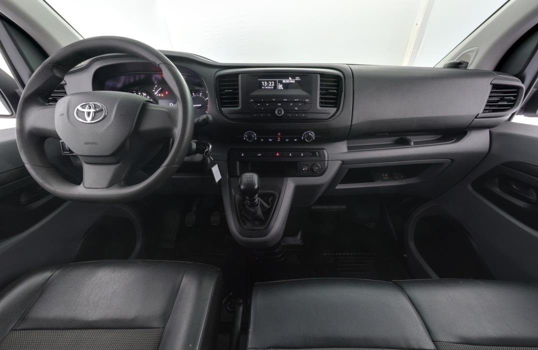 TOYOTA Proace 2018