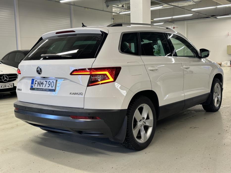 SKODA Karoq 2019