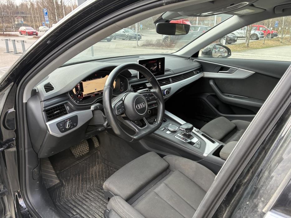AUDI A4 2016