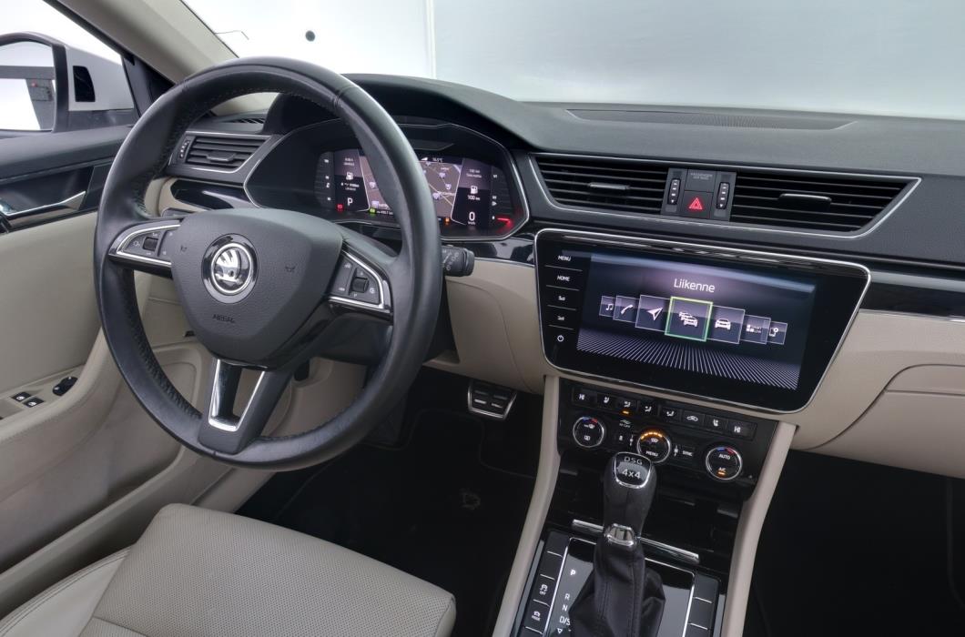 SKODA Superb 2020