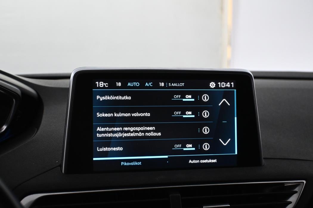PEUGEOT 3008 2020