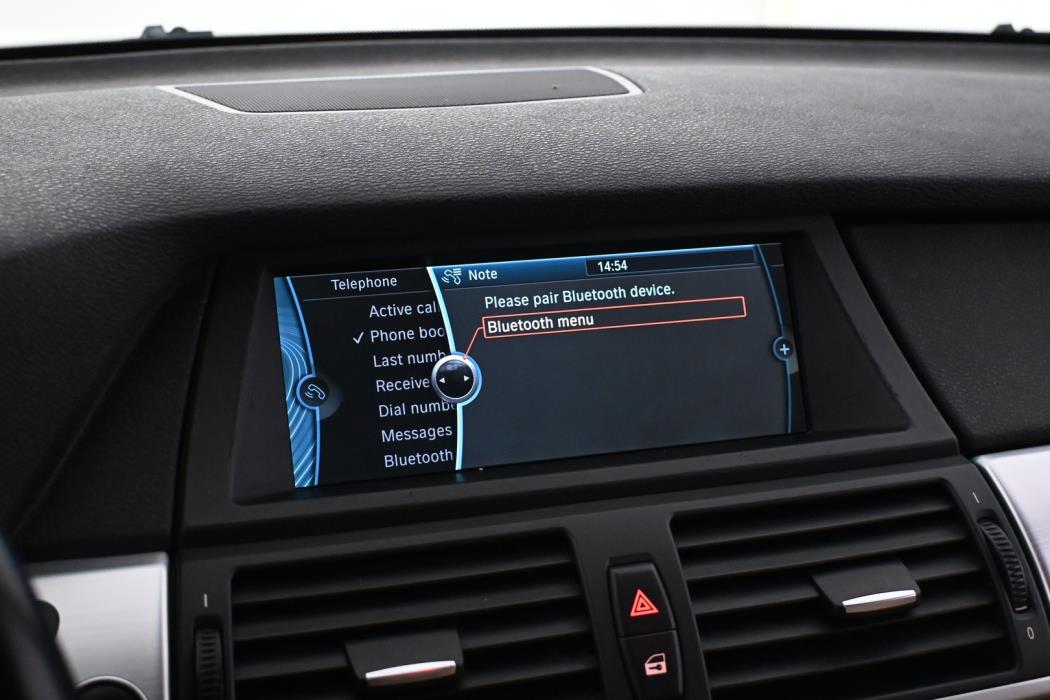 BMW X5 2011