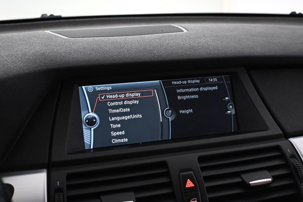 BMW X5 2011