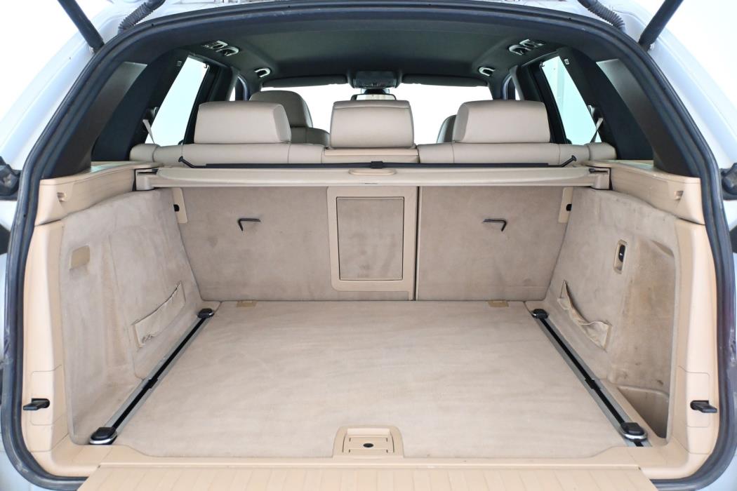 BMW X5 2011