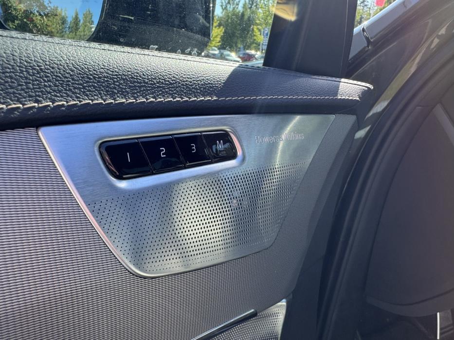 VOLVO XC90 2021