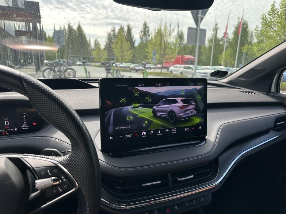 SKODA Enyaq 2022