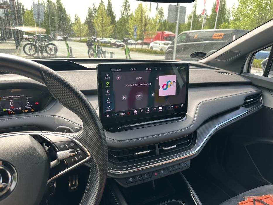 SKODA Enyaq 2022