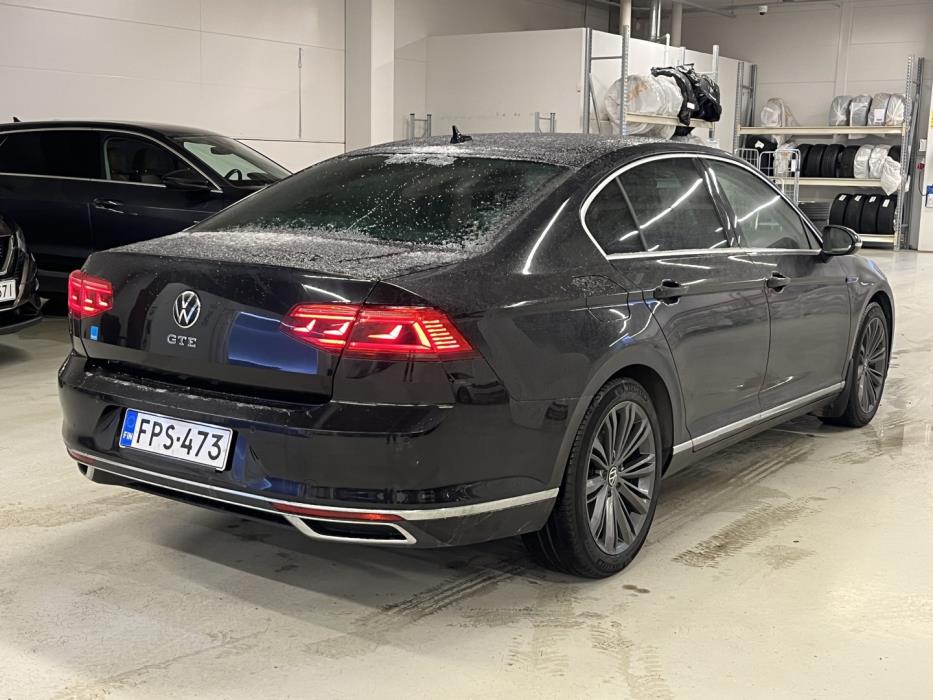 VOLKSWAGEN Passat 2021