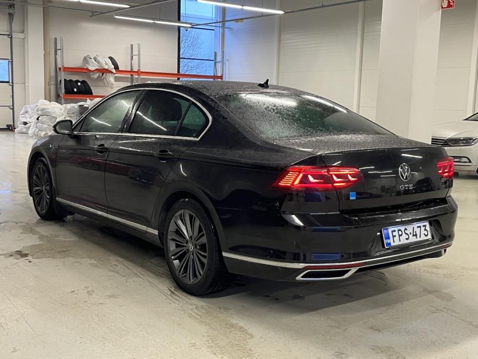 VOLKSWAGEN Passat 2021