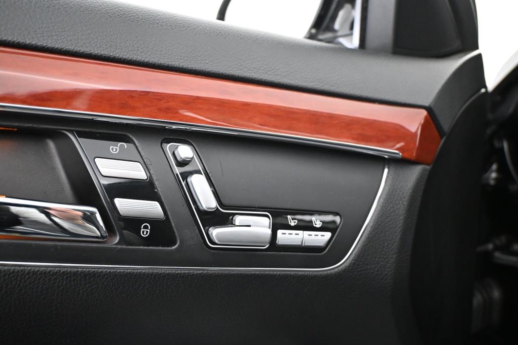 MERCEDES-BENZ S 2008