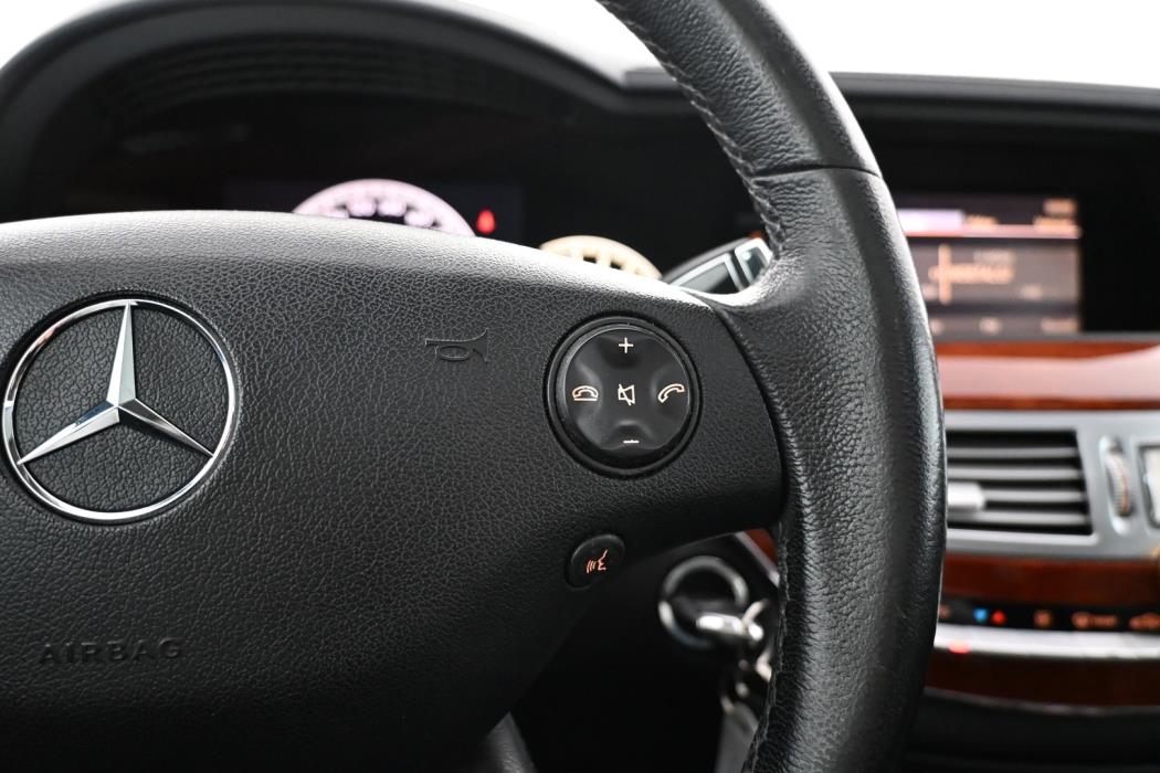 MERCEDES-BENZ S 2008