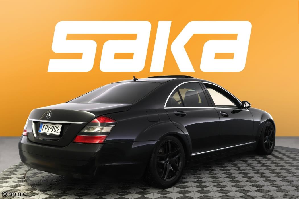 MERCEDES-BENZ S 2008