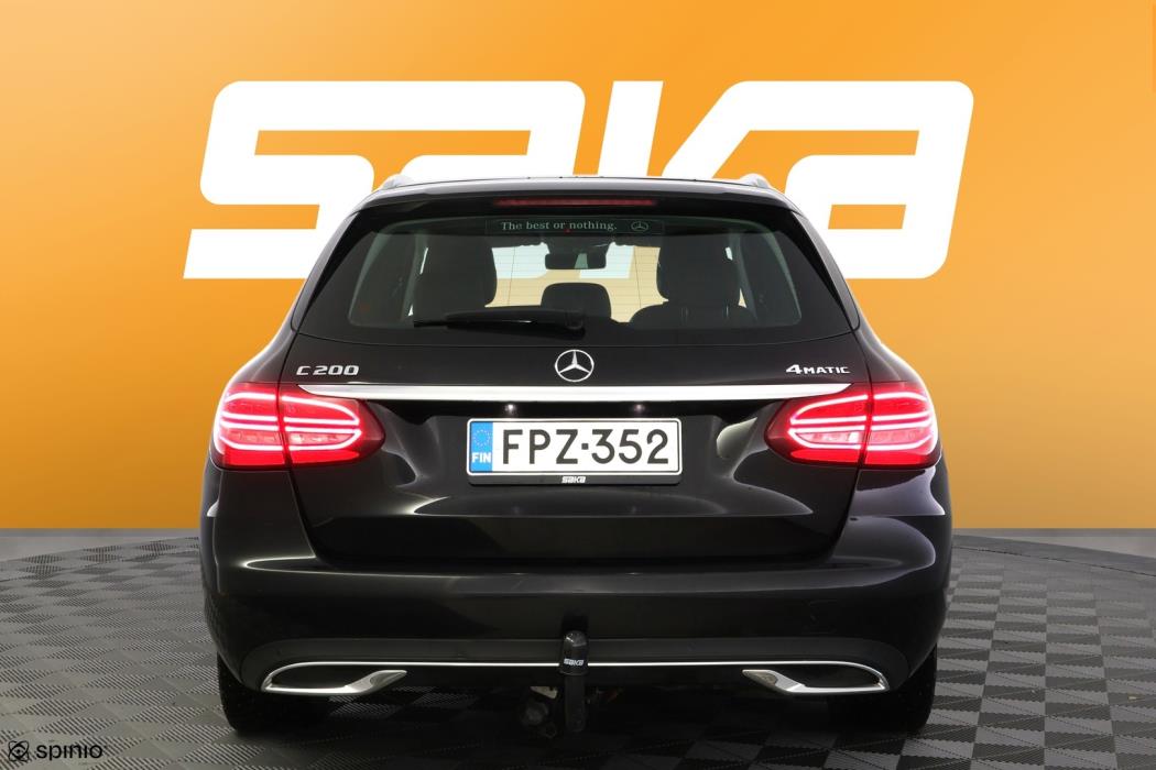 MERCEDES-BENZ C 2020