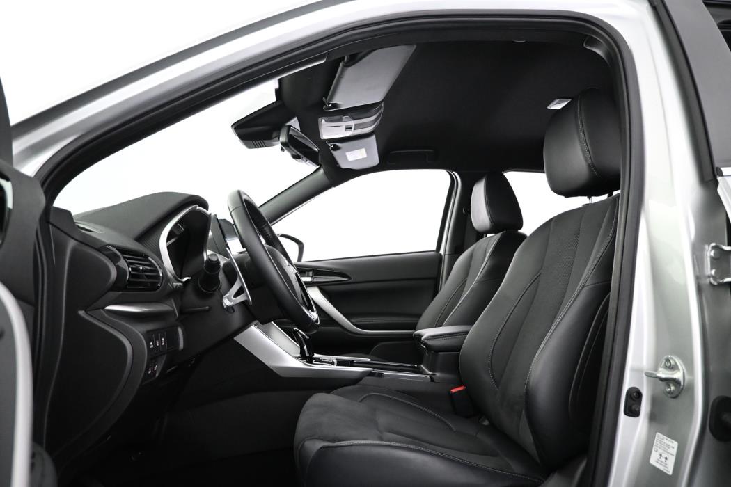 MITSUBISHI Eclipse 2022