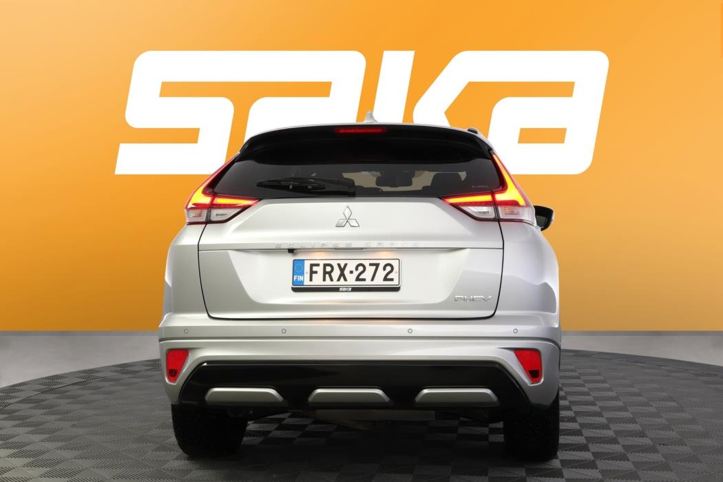 MITSUBISHI Eclipse 2022