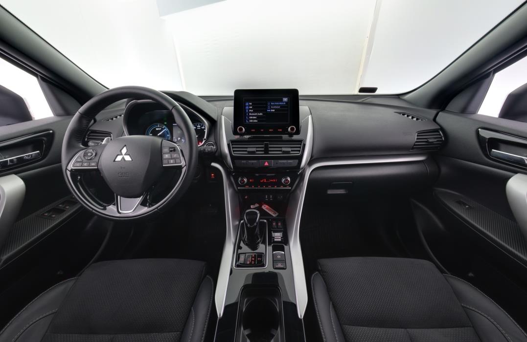 MITSUBISHI Eclipse 2022