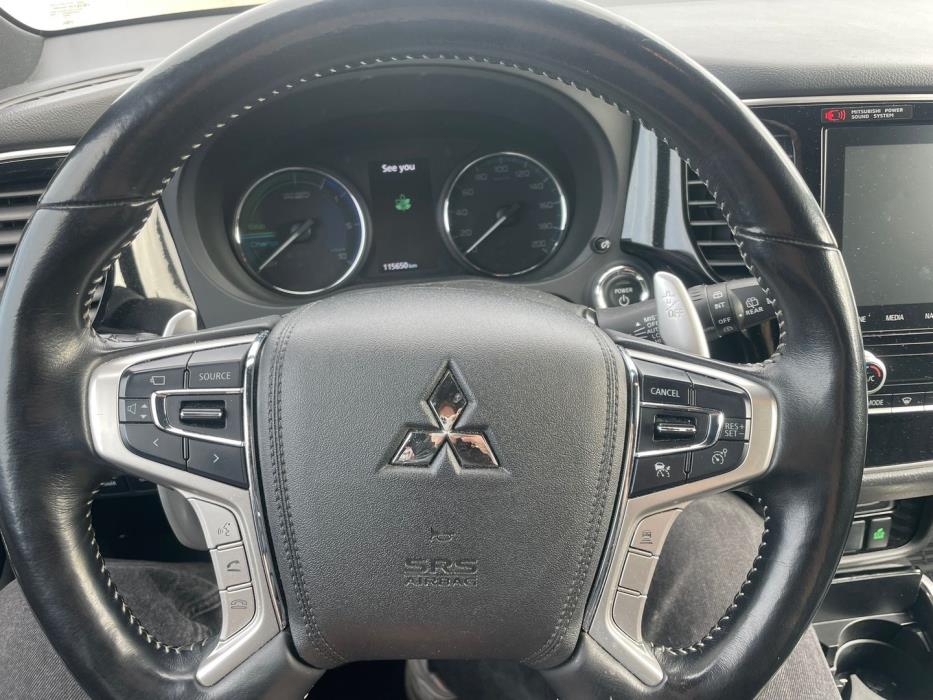 MITSUBISHI OUTLANDER PHEV 2020