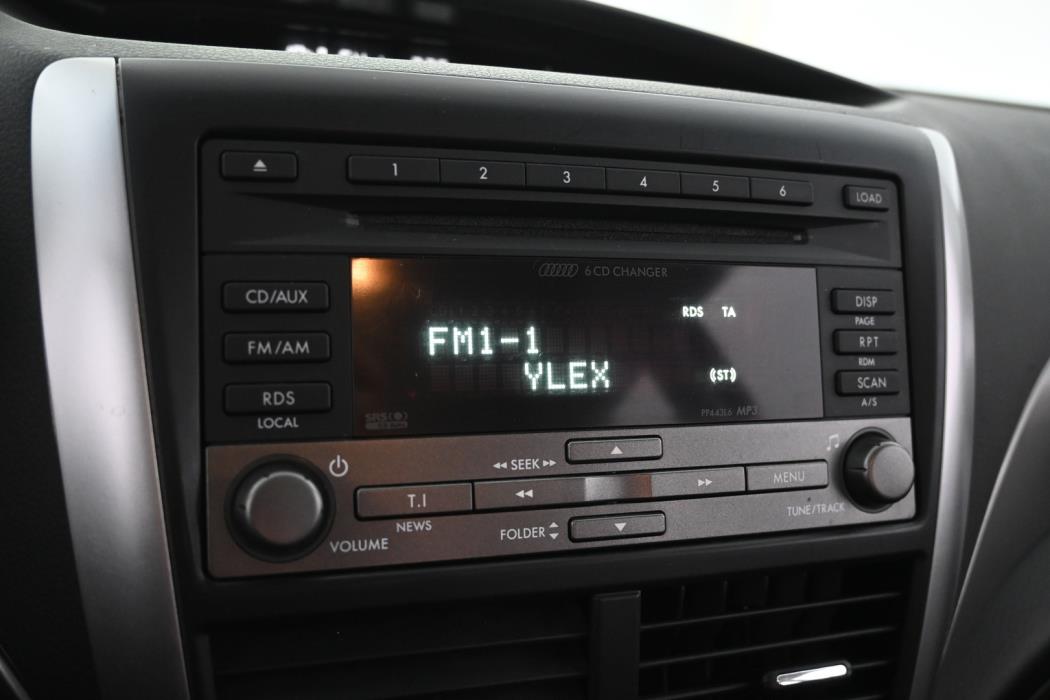 SUBARU Forester 2010