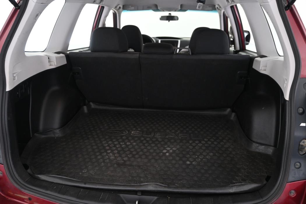 SUBARU Forester 2010