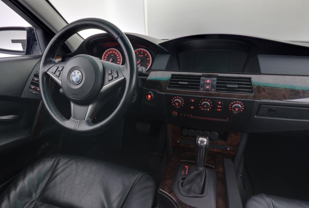 BMW 525 2005