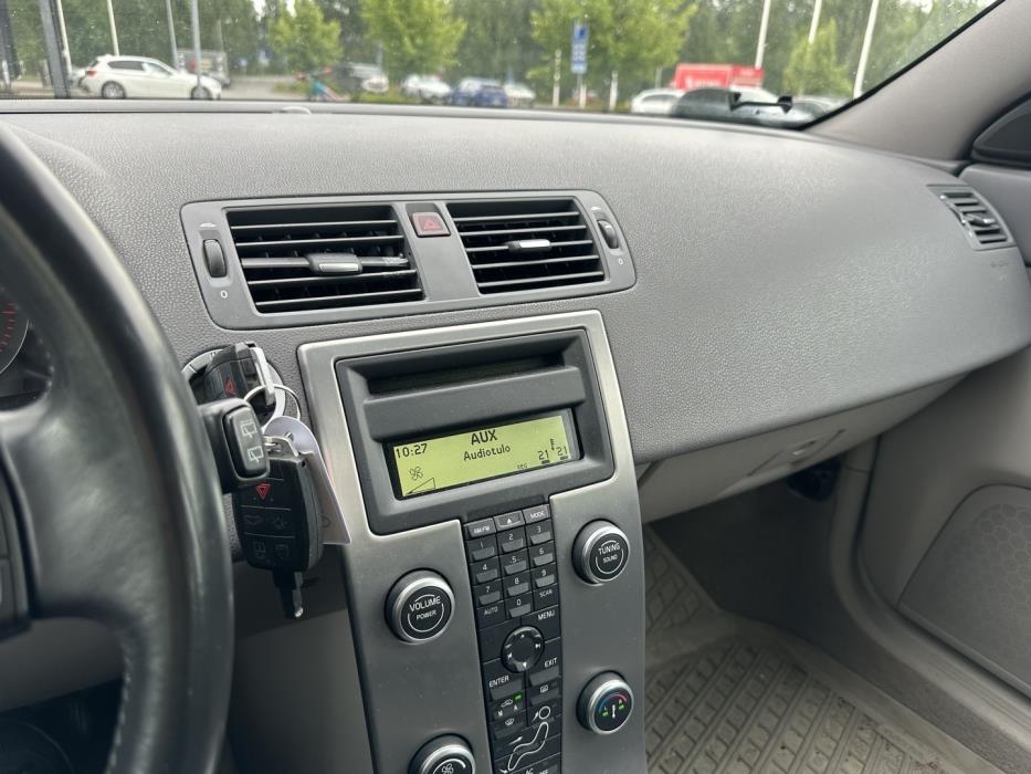 VOLVO V50 2008