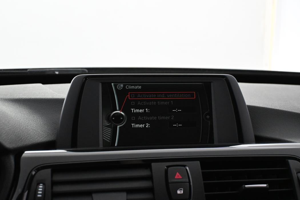BMW 318 Gran Turismo 2014