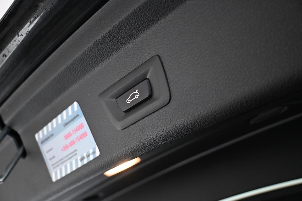 BMW 318 Gran Turismo 2014