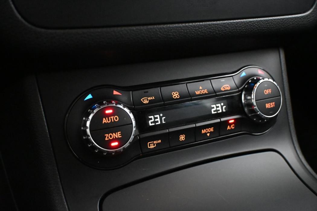MERCEDES-BENZ B 2015