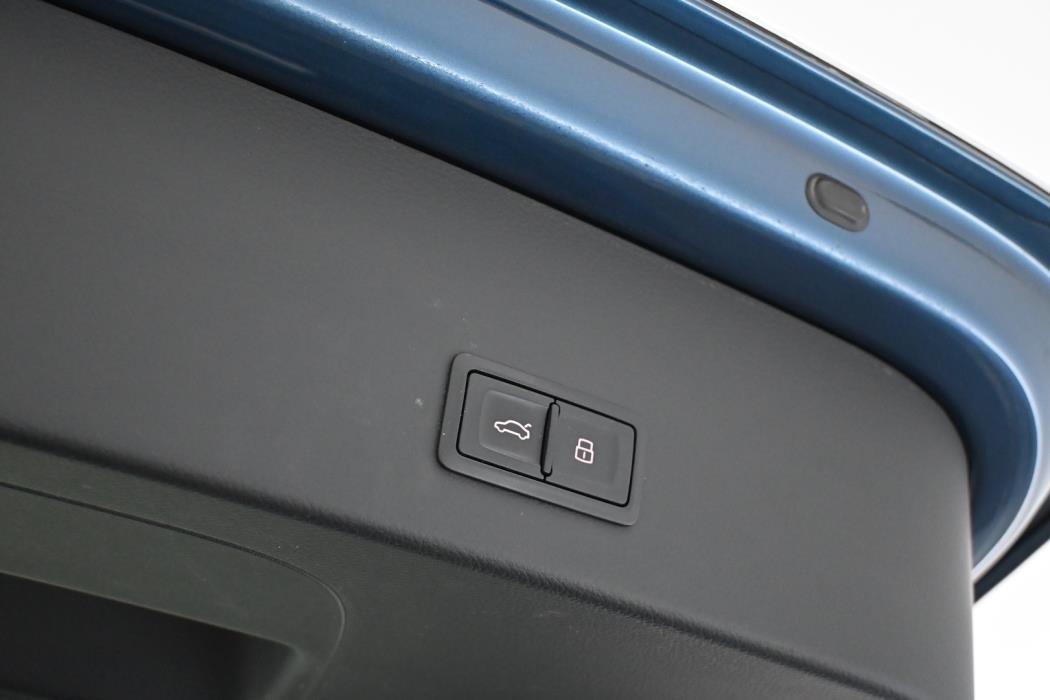 AUDI A6 2015
