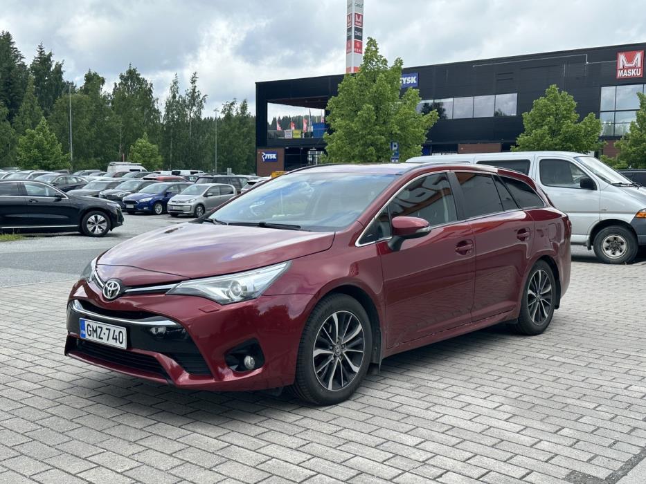 TOYOTA Avensis 2018