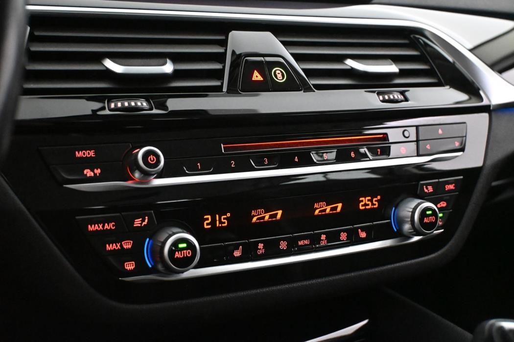 BMW 520 2019