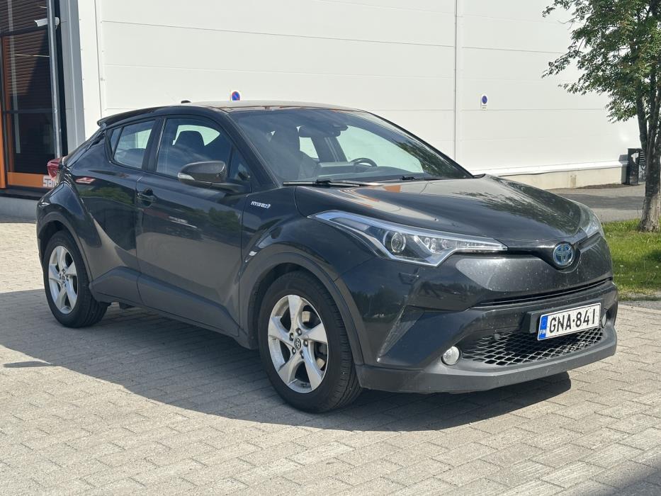 TOYOTA C-HR 2018