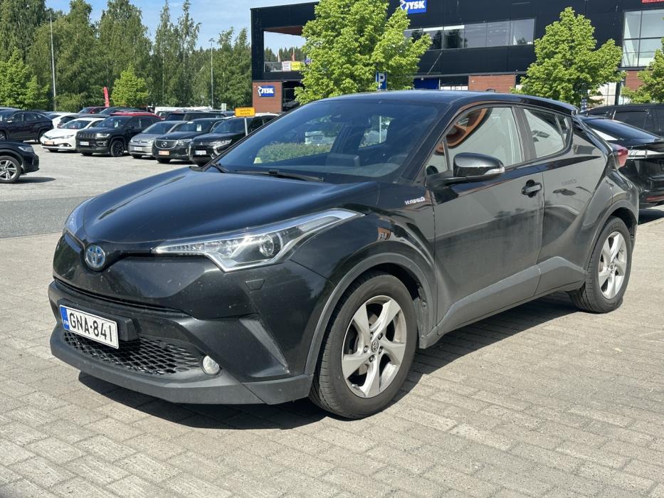 TOYOTA C-HR 2018
