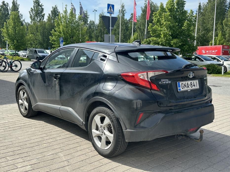 TOYOTA C-HR 2018