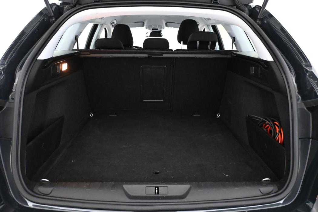PEUGEOT 308 2019