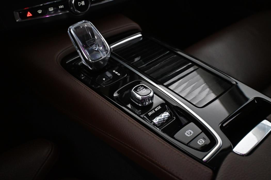 VOLVO S90 2020