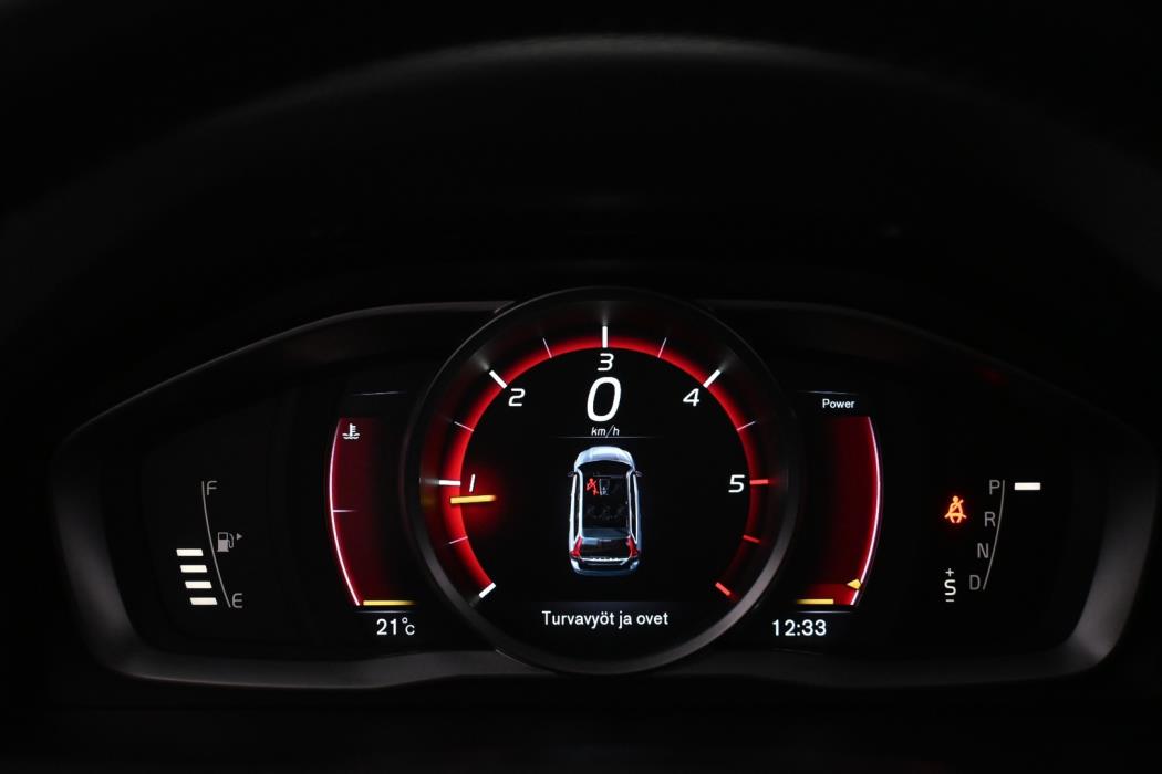 VOLVO V70 2016