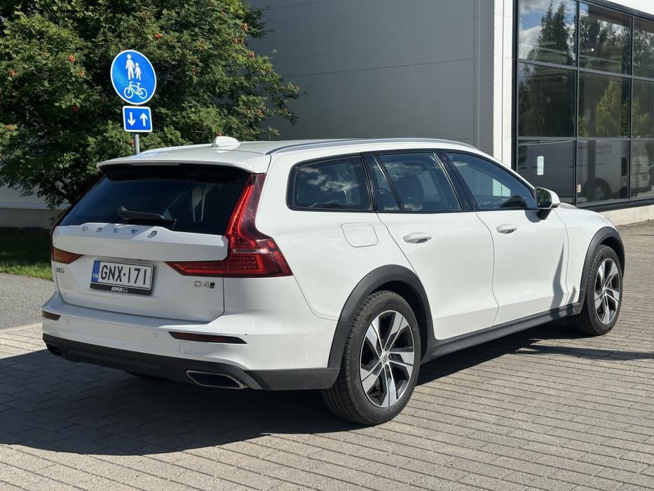 VOLVO V60 Cross Country 2020