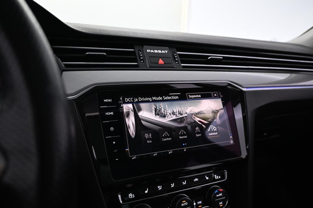 VOLKSWAGEN Passat 2020