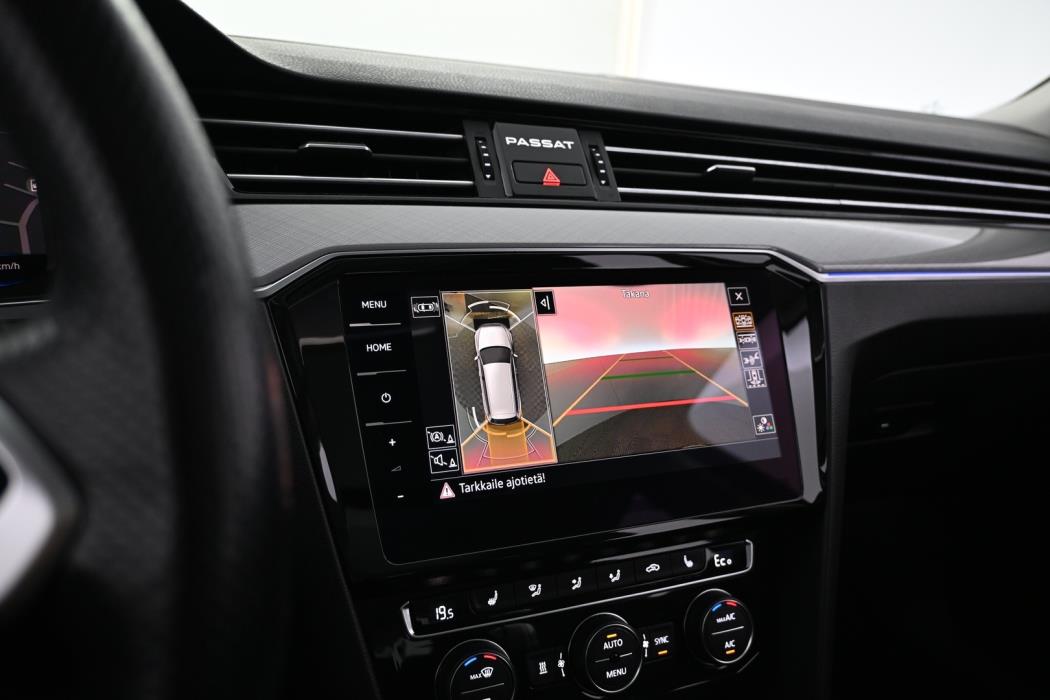 VOLKSWAGEN Passat 2020