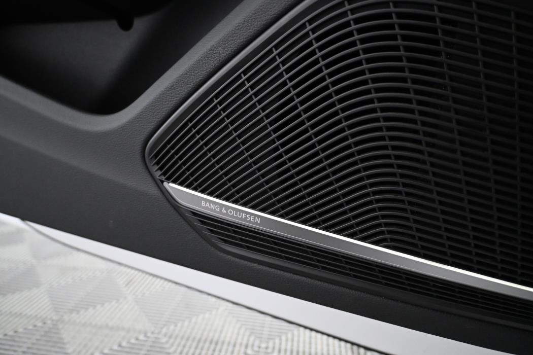 AUDI A4 2021