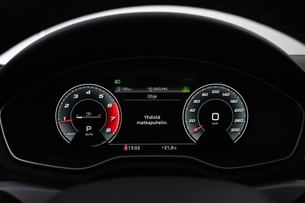 AUDI A4 2021