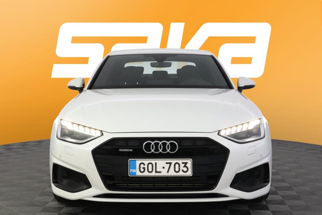 AUDI A4 2021