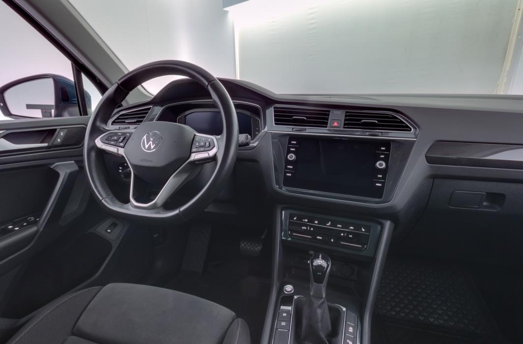VOLKSWAGEN Tiguan 2021